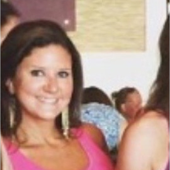 Meet your Posher, Courtney - Picture 4 of 9